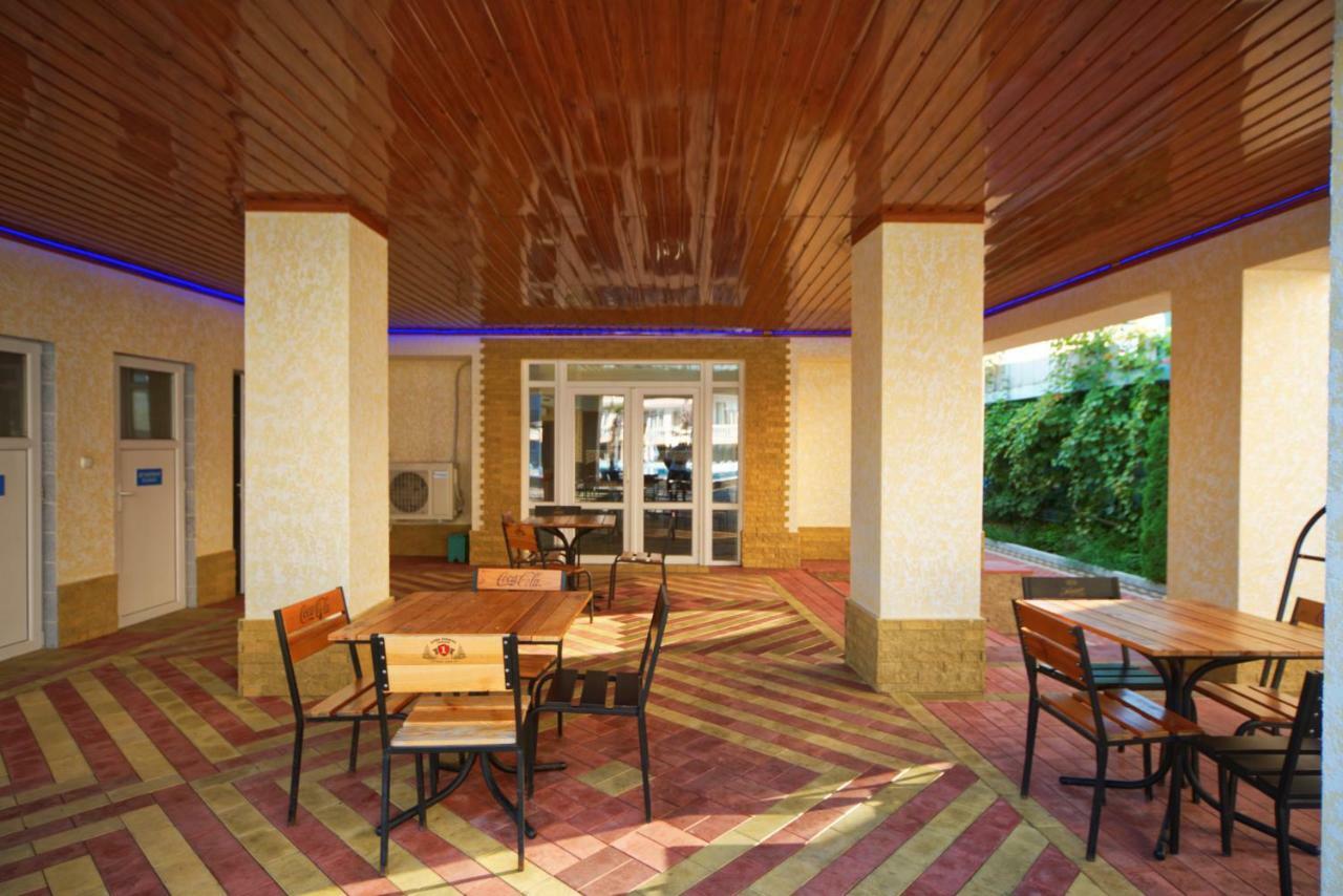 Hawaii Hotel Zatoka Buitenkant foto